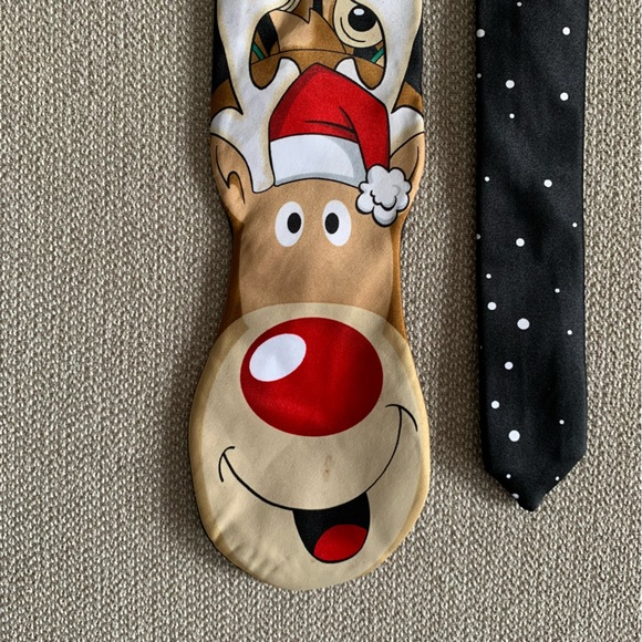 Noel Collection Rudolph the Red Nose Reindeer Men’s Tie - Picture 2 of 3